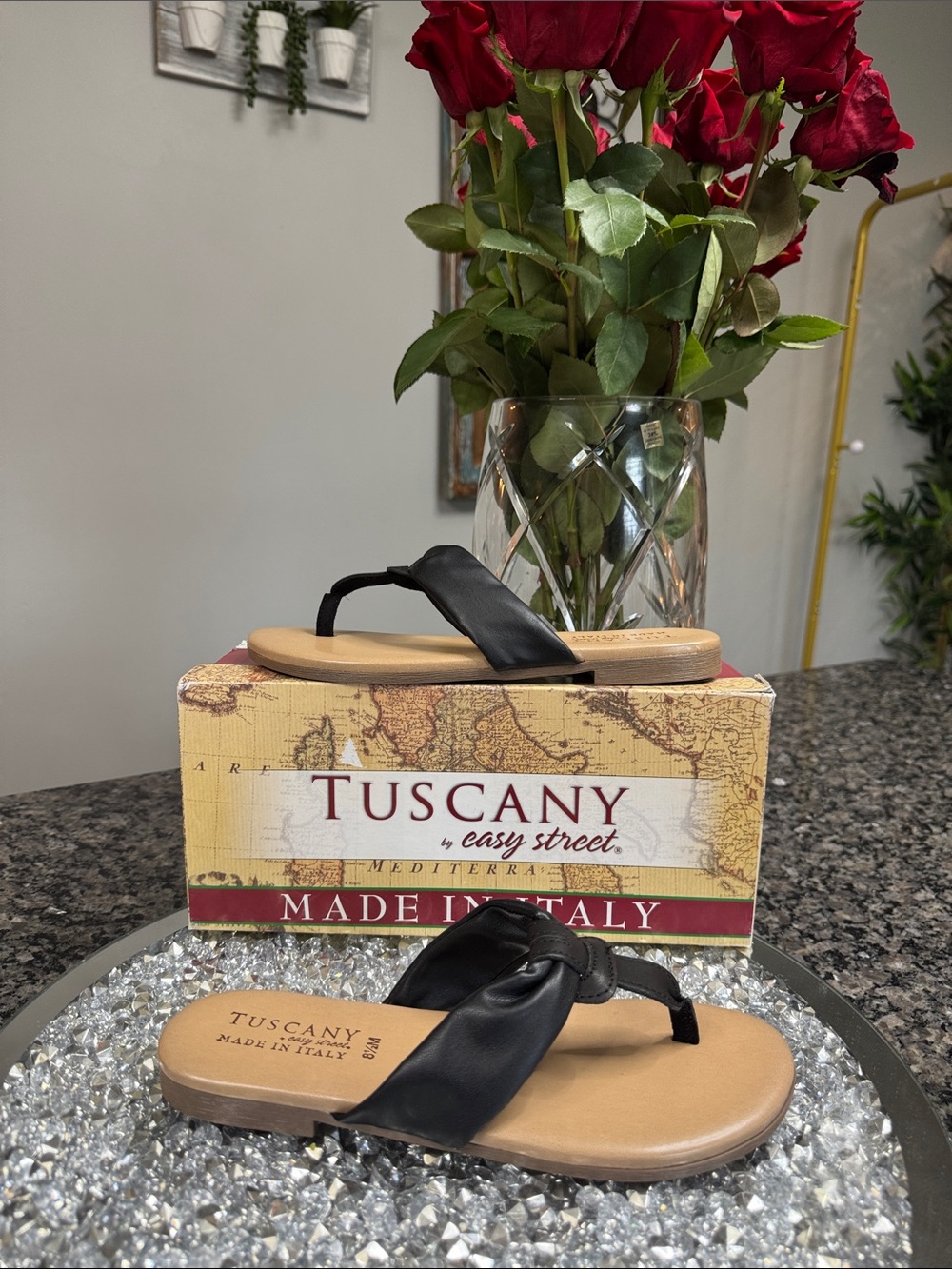 Tuscany by Easy Street Black Knot Toe-Post thong flip flop Sandals NEW 8.5